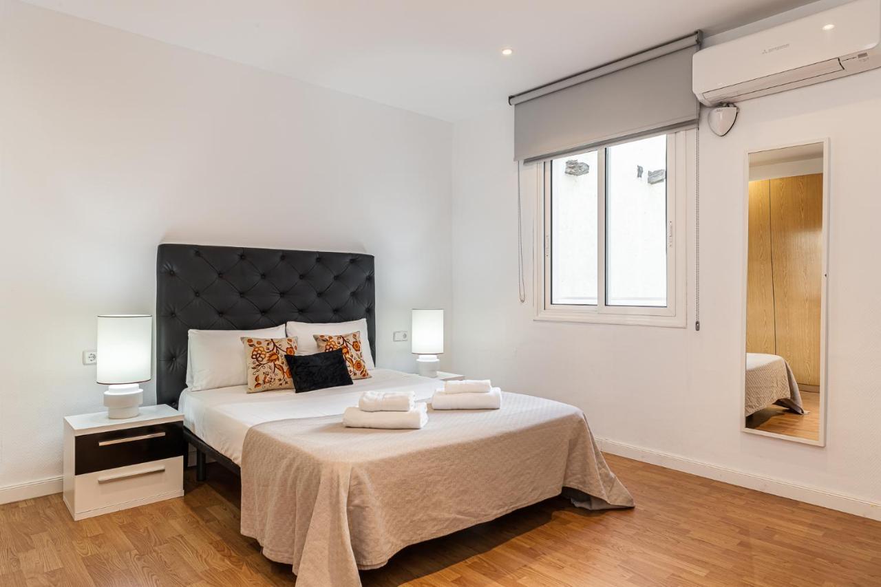 Waou Apartamentos En Sol Confort 8 Madrid Eksteriør bilde